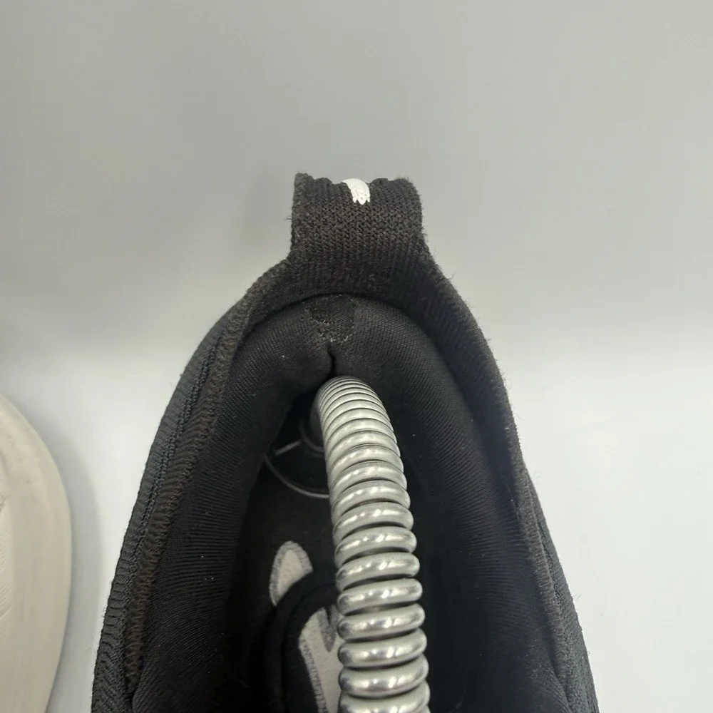 Brooks Glycerin 22 Women's Size 11 Black White‎ Athletic Running Shoes Sneakers